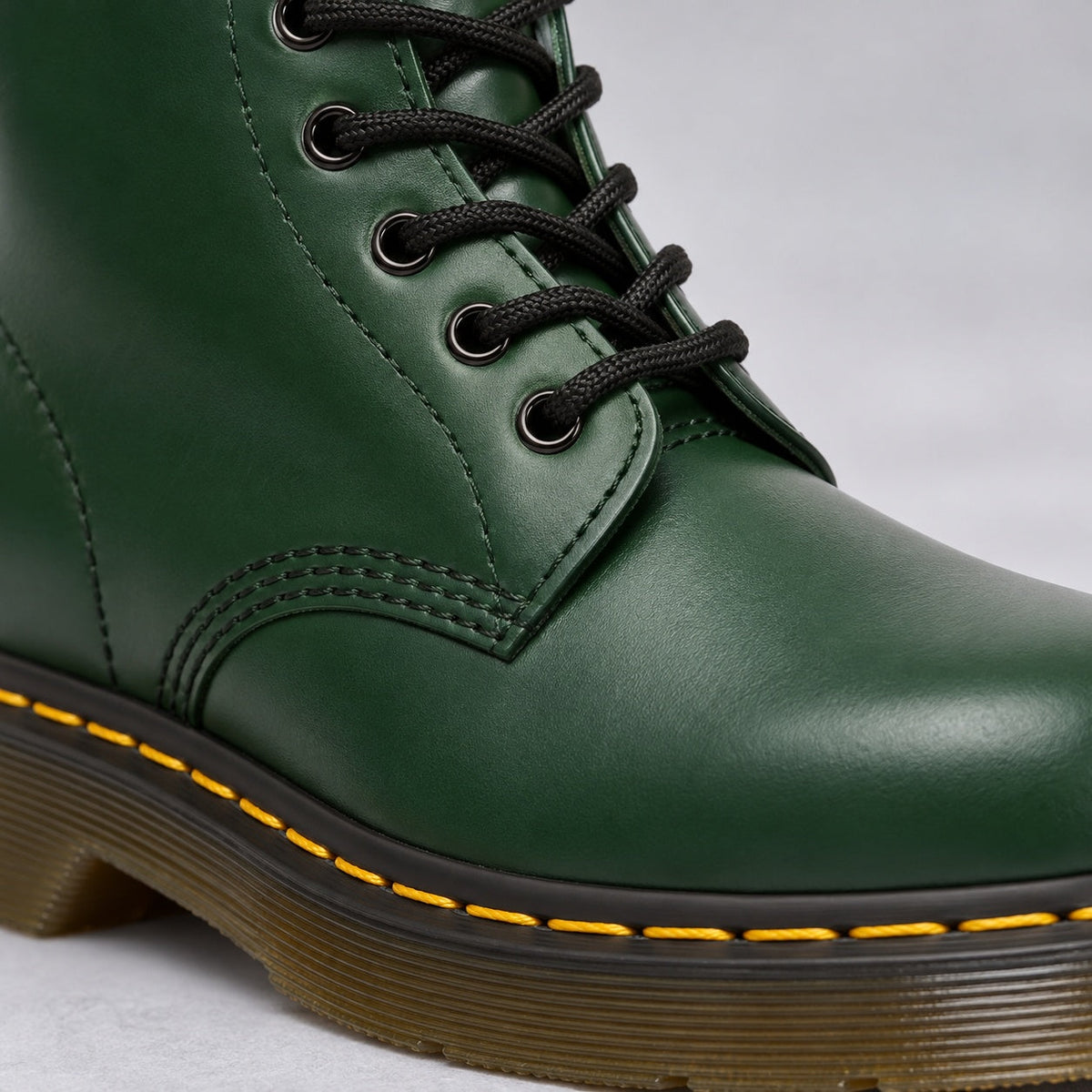 Marten -  Elegant women lace-up boot
