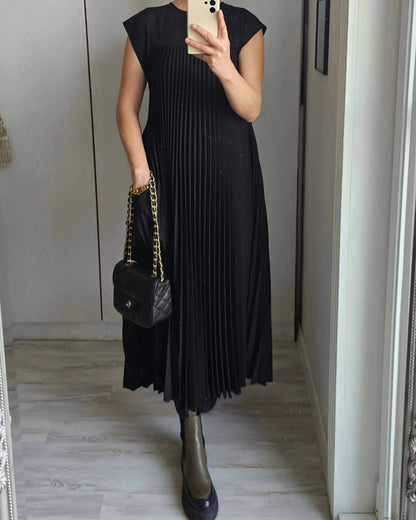 Eden - Classic Comfort Fit Dress